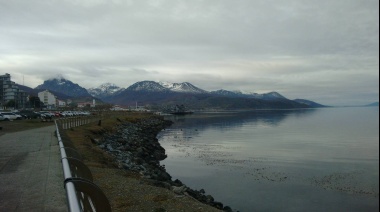 Advierten que la costa de Ushuaia puede convertirse en "una letrina a cielo abierto"