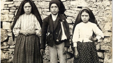 Los misterios de Fátima: la aparición de la Virgen, un secreto que duró 83 años y el milagro del sol que vieron 50 mil personas