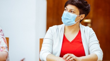 "Presencialidad administrada ajustada a la vacunación y a la situación epidemiológica local."