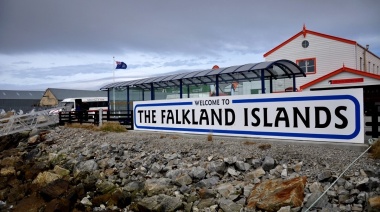 Las Islas Malvinas descansan sobre 500 millones de barriles de petróleo. Ahora Reino Unido quiere autorizar su extracción