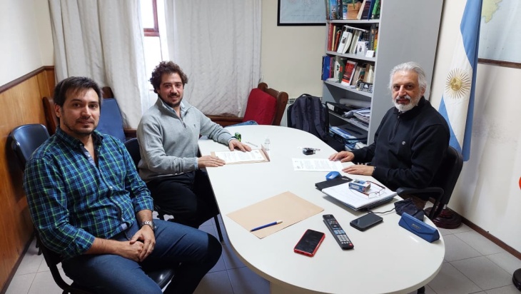 Firma del acuerdo entre la UNTDF y Clínica San Jorge