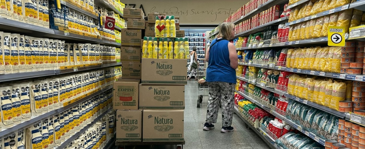 La inflación de diciembre fue de 2,8% y acumuló 31,5% en 2025