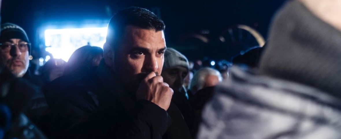 Junto a la comunidad, el intendente Vuoto, fue parte de la Vigilia del 2 de Abril