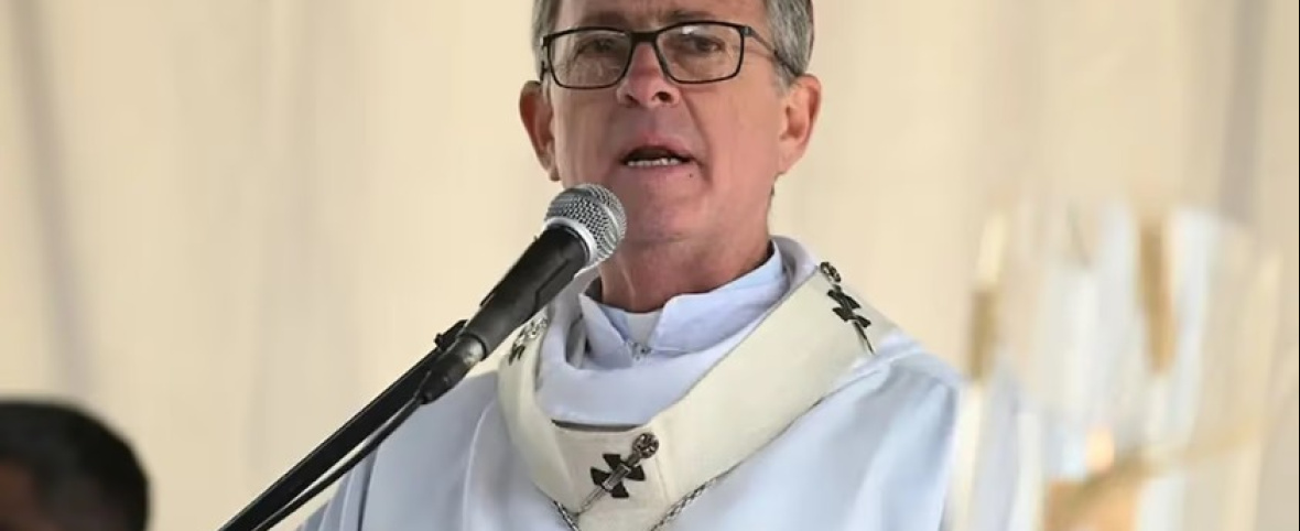 El Gobierno y la Iglesia, con plenas diferencias a un mes de la llegada del Papa