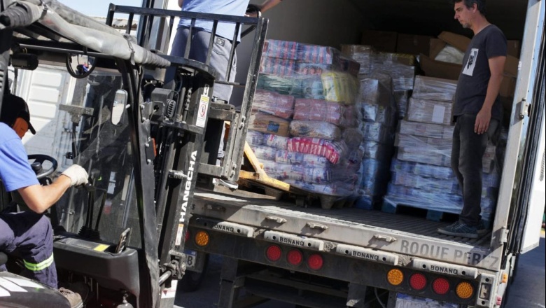El Municipio entregò las donaciones de la comunidad de Ushuaia a las autoridades de Bahía Blanca