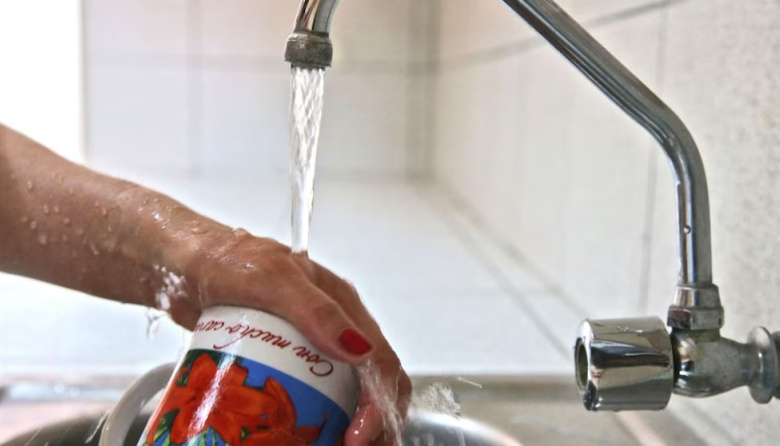 Arsénico en el agua: qué filtros permiten consumirla en forma segura en casa