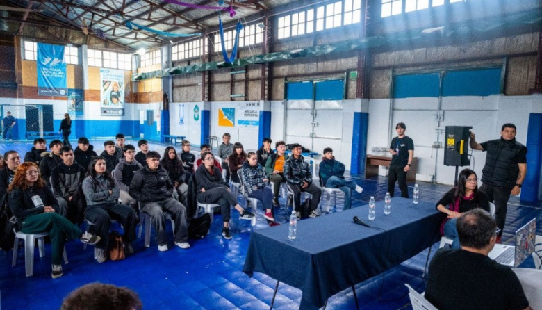 Comenzó el profesorado de Educación Física a distancia