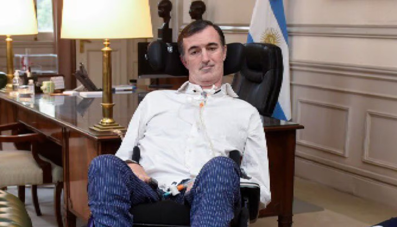 Esteban Bullrich presentó su renuncia al PRO y criticó “la protección brindada a Adorni”