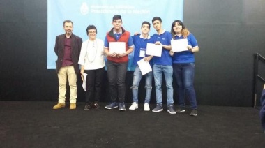 Estudiantes del Colegio Provincial "Padre Zink", fueron reconocidos por su "Vivero automatizado"