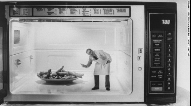 ¿Pierden nutrientes los alimentos cuando los calientas en el microondas?