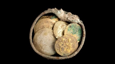Encontraron un tesoro de monedas de oro de la época de las Cruzadas en Israel