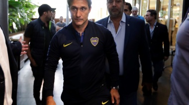 Daniel Angelici le ofreció a Guillermo Barros Schelotto seguir como DT de Boca