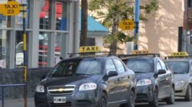 Ya se puede abonar con tarjeta en algunos taxis de la ciudad