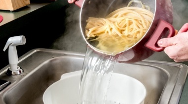 La mortal bacteria que puede crecer en un plato de pastas