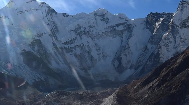 Cambio climático: advierten que se derretirá un tercio de los glaciares del Himalaya