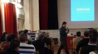 San Juan. Fue a dar una capacitación sobre adicciones y estaba ebrio