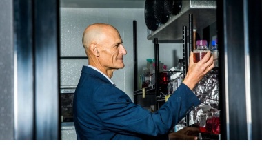 El "elixir de la vida" con el que los científicos buscan rozar la inmortalidad