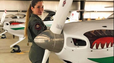 Una joven cordobesa es la primera aviadora argentina egresada de la Fuerza Aérea de Estados Unidos
