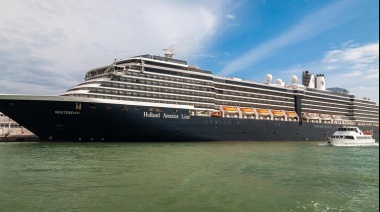 Un segundo crucero sospechado de contener un brote de coronavirus fue rechazado por cinco puertos y se encuentra sin destino