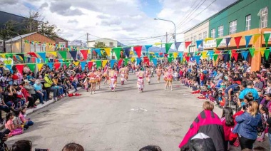 Carnavales Ushuaia: “La respuesta de los vecinos nos alienta a seguir por este camino”, afirmó Vuoto