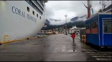 Casi 1000 chinos que viajan en un crucero estuvieron en Ushuaia y provocaron alarma en la población