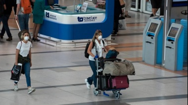 El Gobierno dijo que 30.000 argentinos se fueron en medio de la pandemia y fijará prioridades para la repatriación