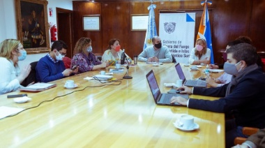 Trabajan en el protocolo para retorno paulatino del personal de la administración pública