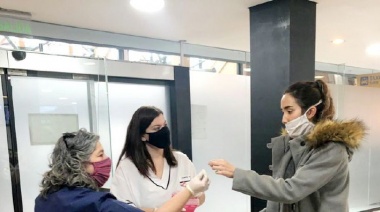 Realizan testeos de olfato en la llegada de vuelos de Artolíneas