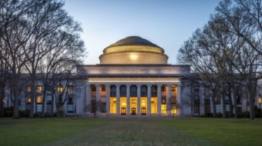 La universidad más top de EE.UU. “liberó” cursos gratis: lo piden sí o sí para subirte el sueldo