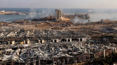 El gobernador de Beirut dijo que la explosión dejó 300.000 personas sin hogar y daños materiales por USD 3.000 millones