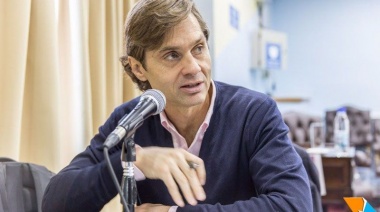 Sciurano salió al cruce de un inglés que cuestionó nuestra soberanía