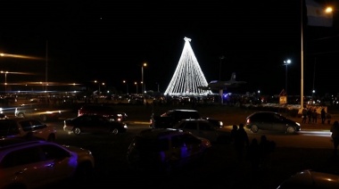 Esta noche se realiza el "Gran Autoencendido " del árbol de Navidad