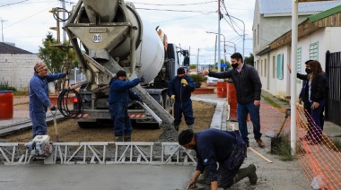 Pavimentación; Echelaine en etapa final y avances en Vallese