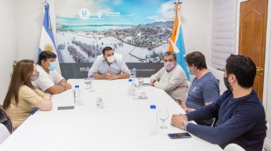 Vuoto analizó con trabajadores de la salud la situación del sector