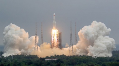 La NASA y el Pentágono buscan un cohete chino sin rumbo que en las próximas horas caerá en la Tierra