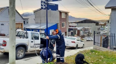 Colocaron nomencladores de calles en el barrio Felipe Varela