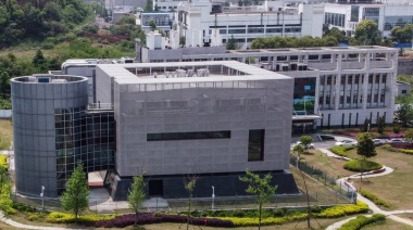 La advertencia de un médico sobre Wuhan: “Encuentren el origen del COVID; si no, habrá COVID-26 y COVID-32”