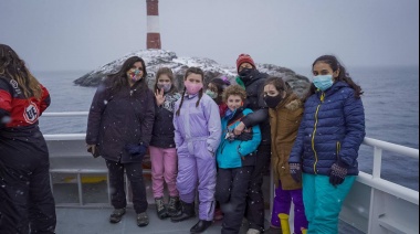 Estudiantes de la escuela "Los Ñires" de Tolhuin llevaron adelante una nueva jornada de Turismo Social