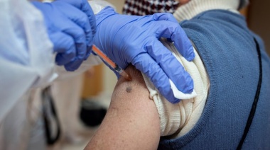 Por qué es esencial que la sociedad se vacune con dos dosis para enfrentar la variante Delta del coronavirus