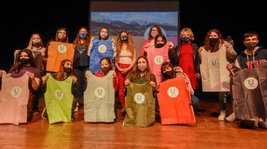 El Mes de las Juventudes en Ushuaia, tuvo su apertura con el "Ushuaia Joven 2021"