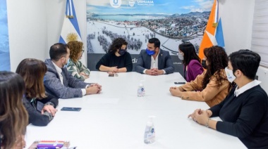La Ministra de Salud, Carla Vizzotti, destacó el trabajo de los municipios de Ushuaia y Río Grande
