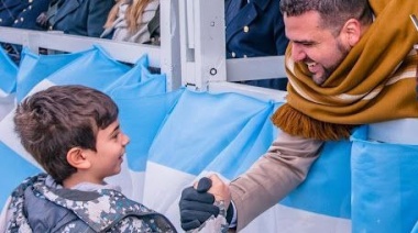 Confirman que el desfile del 12 de Octubre en Ushuaia se realizará en forma presencial.
