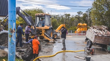 Construyen un pluvial y boca de tormenta en Acigami y Francisco Gonzalez