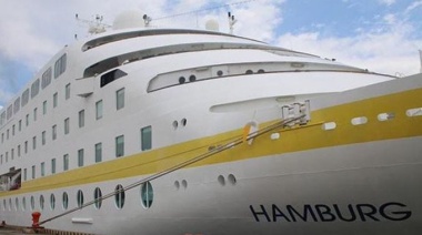 Salud aisló a todos a bordo del crucero Hamburg, por un nuevo caso positivo de Covid