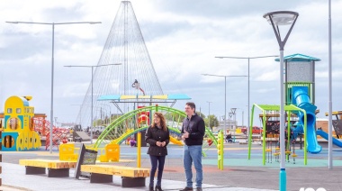 Se palpita: Inauguración del Parque de los Cien Años y encendido del árbol de Navidad