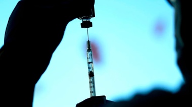 Una de las vacunas que se aplican en el país sirve para reducir hasta un 68% los síntomas de Covid prolongado