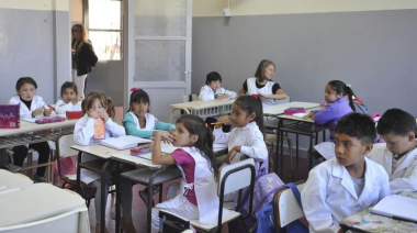 "Los chicos deberían asistir a la escuela sin barbijo"