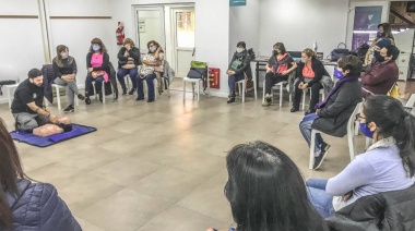 Capacitan en RCP y Primeros Auxilios a perdonal de los Centros Comunitarios