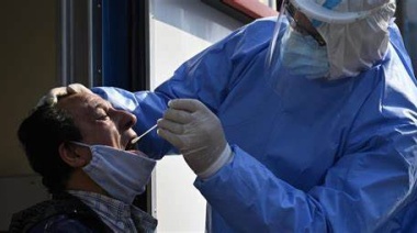 Preocupante: Los casos de COVID-19 subieron 182% durante las últimas dos semanas en Argentina