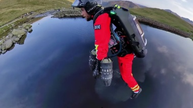 En las zonas rurales de Inglaterra, los paramédicos llegan volando en jetpack
